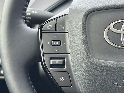 New 2026 Toyota Prius XLE FWD image 25