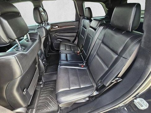 Used 2020 Jeep Grand Cherokee Overland AWD/4WD image 19