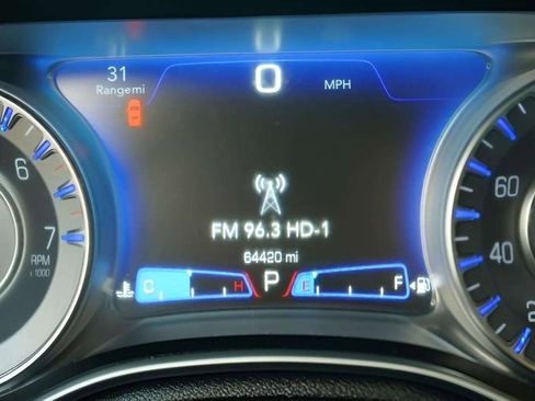 Used 2021 Chrysler 300 Touring L image 44