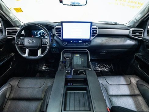 Used 2024 Toyota Tundra Limited image 15