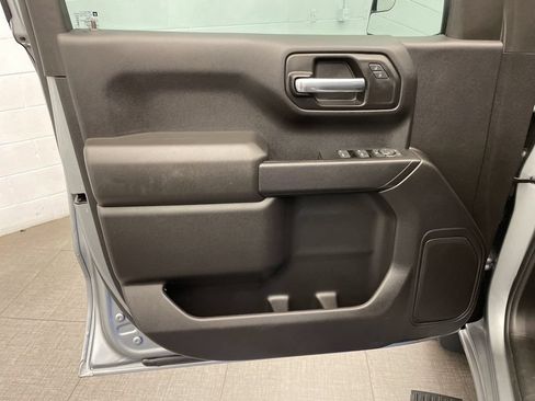 Used 2026 Chevrolet Silverado 1500 Custom AWD/4WD image 19