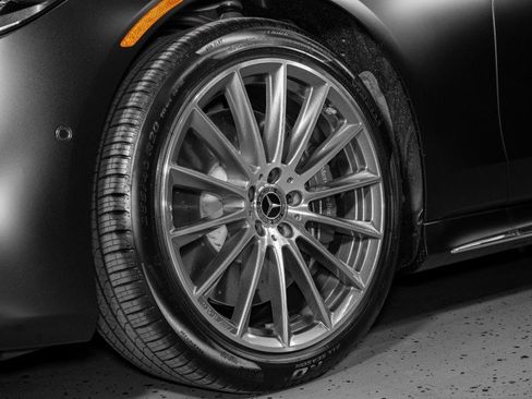 New 2026 Mercedes-Benz S 580 4MATIC Sedan image 31