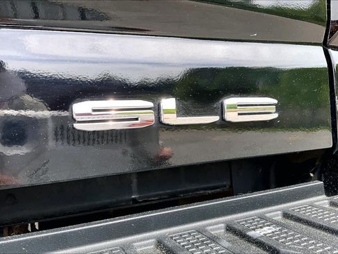 Used 2020 GMC Sierra 2500 SLE w/ SLE Value Package; AWD/4WD image 10