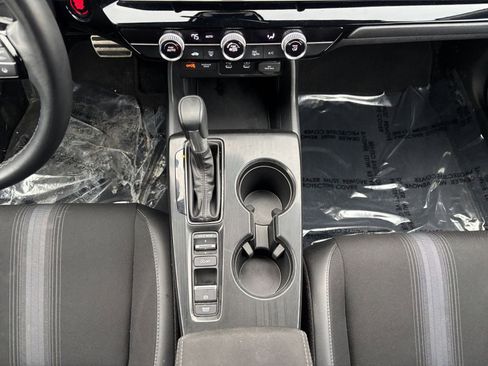 Used 2025 Honda Civic Sport image 39