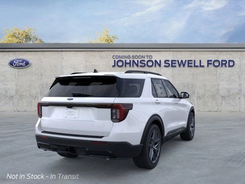 New 2026 Ford Explorer ST-Line w/ ST-Line Street Pack image 8