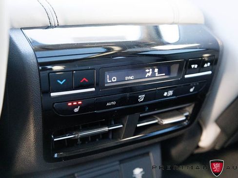 Used 2024 Acura MDX SH-AWD w/ Advance Package image 11