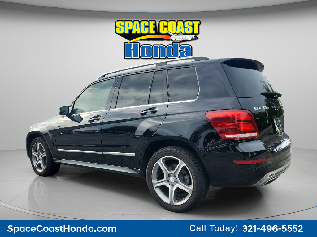 Used 2014 Mercedes-Benz GLK 250 BlueTEC 4MATIC image 5