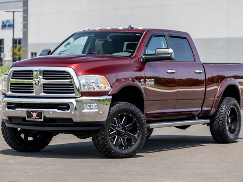 Used 2017 RAM 2500 Big Horn AWD/4WD image 1
