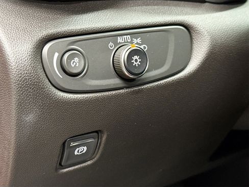 Used 2021 Chevrolet Blazer LT w/ LPO, Black Accent Package image 10