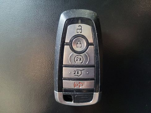 Used 2020 Ford Explorer ST w/ ST Street Pack image 32