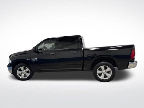 Used 2022 RAM 1500 Classic SLT image 10