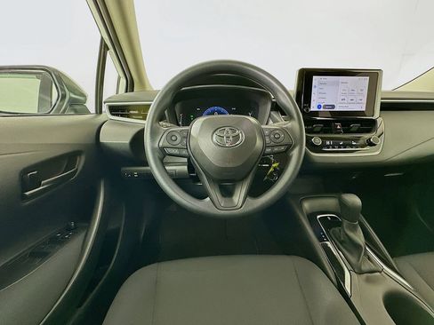 Used 2026 Toyota Corolla LE image 21