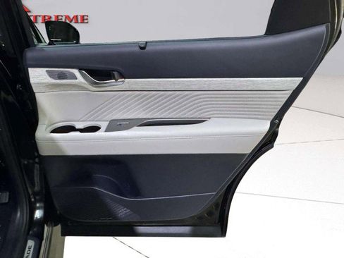 Used 2024 Hyundai Palisade Calligraphy image 79