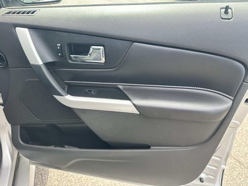 Used 2014 Ford Edge Sport w/ Driver Entry Package FWD image 13