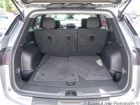 Used 2025 Chevrolet Blazer LT AWD/4WD image 22