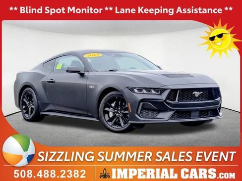 Used 2024 Ford Mustang GT RWD image 1