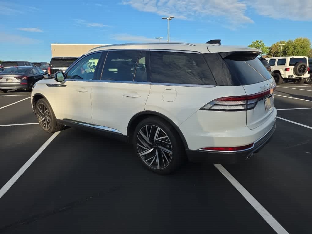 Used 2025 Lincoln Aviator Reserve w/ Equipment Group 201A AWD/4WD image 4