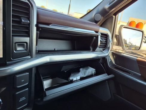 Used 2023 Ford F150 Lariat w/ Equipment Group 502A High image 34