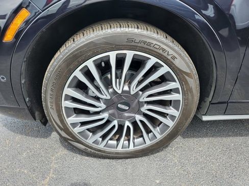 Used 2021 Lincoln Corsair Reserve w/ Equipment Group 201A image 46