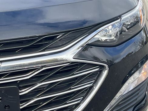 Used 2023 Chevrolet Malibu LT image 9