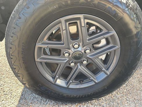 Used 2024 Jeep Wrangler Sport S image 8