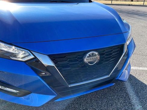 Used 2023 Nissan Sentra SR w/ Electronics Package image 30