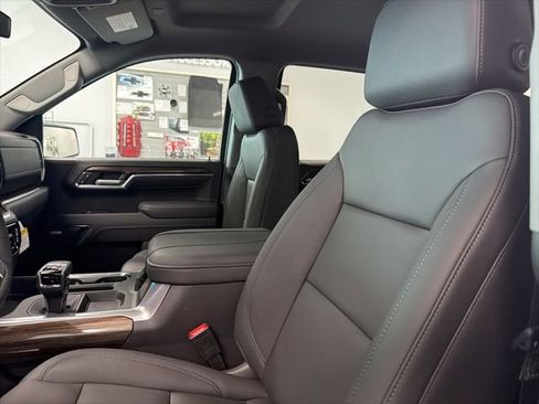 New 2026 Chevrolet Silverado 1500 LT Trail Boss AWD/4WD image 13