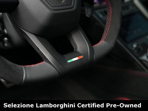 Used 2024 Lamborghini Urus Performante image 30