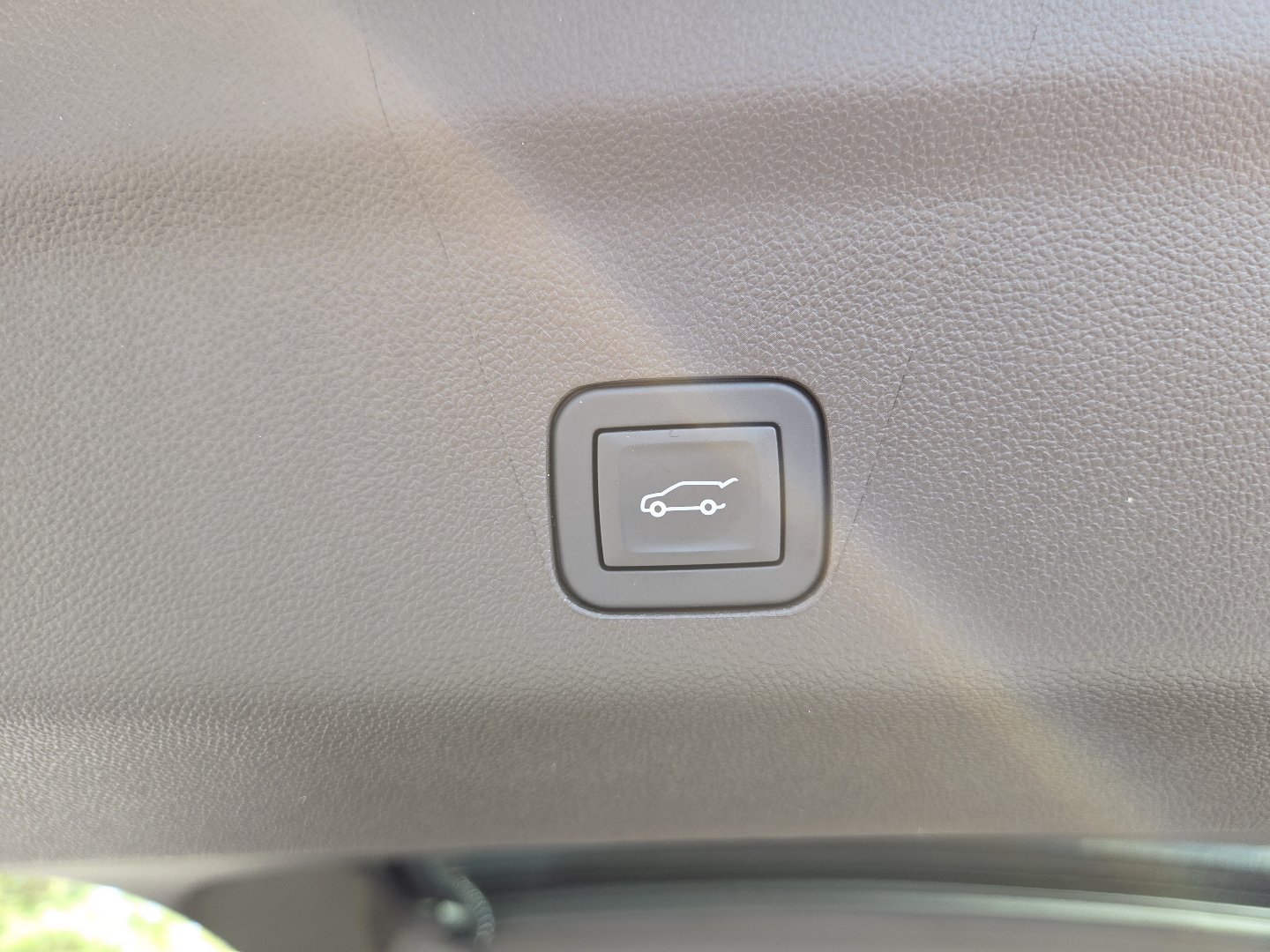 New 2026 GMC Yukon XL Elevation w/ Elevation Premium Package AWD/4WD image 25