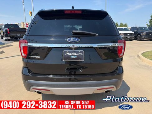 Used 2017 Ford Explorer Limited FWD image 6