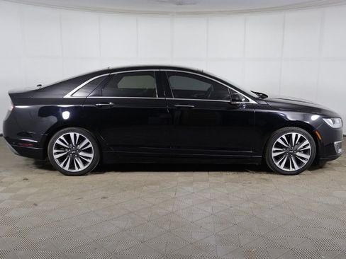 Used 2017 Lincoln MKZ Reserve w/ Technology Package AWD/4WD image 17