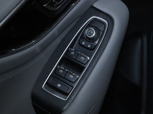 Used 2023 Subaru Legacy Limited AWD/4WD image 16