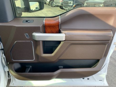 Used 2022 Ford F450 King Ranch w/ King Ranch Ultimate Package image 19