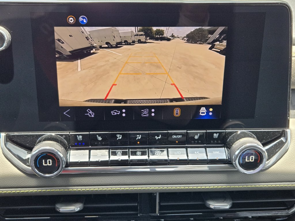 New 2026 Chevrolet Colorado ZR2 w/ Technology Package AWD/4WD image 15