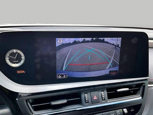 Certified 2022 Lexus ES 350 F Sport FWD image 27