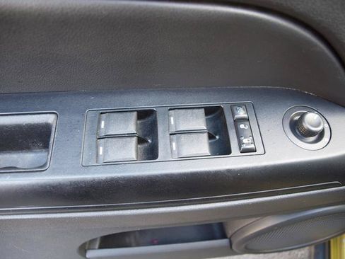 Used 2012 Jeep Compass Latitude AWD/4WD image 8