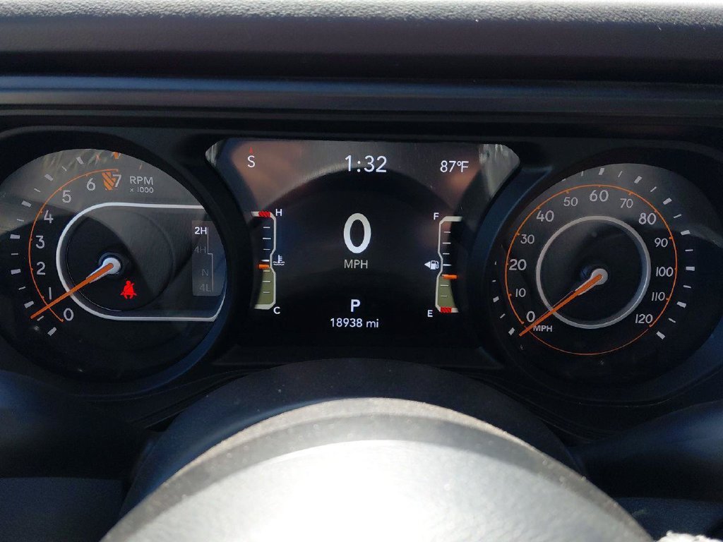 Used 2026 Jeep Gladiator Rubicon w/ Steel Power Dome Hood Package AWD/4WD image 37