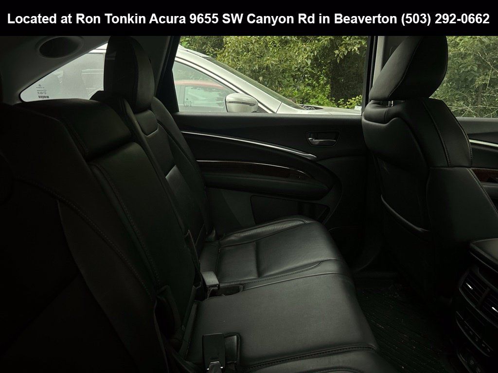 Used 2017 Acura MDX w/ Technology Package AWD/4WD image 9