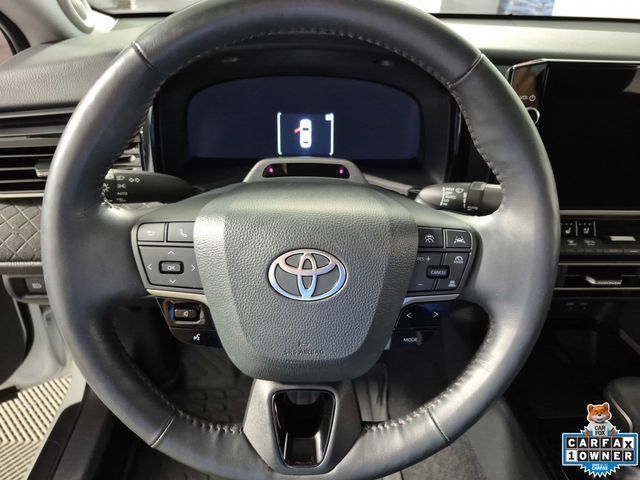 Used 2025 Toyota Camry XLE w/ Premium Plus Package FWD image 11
