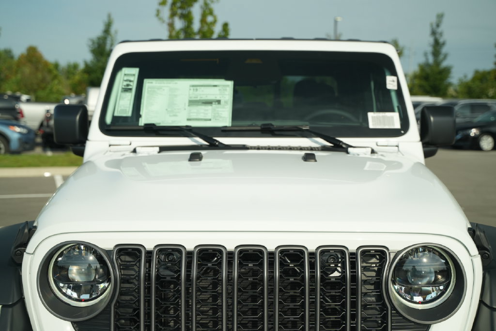 New 2026 Jeep Gladiator Sport AWD/4WD image 41