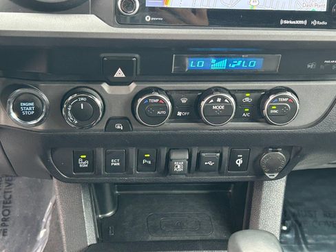 Used 2023 Toyota Tacoma TRD Off-Road w/ Advanced Technology Package AWD/4WD image 23