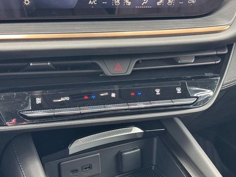 New 2026 Buick Envision Avenir image 29