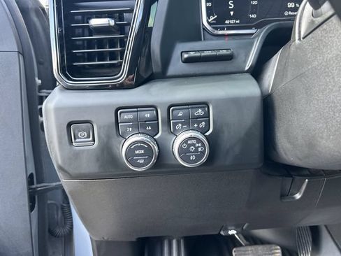 Used 2024 GMC Sierra 2500 AT4 w/ AT4 Premium Plus Package AWD/4WD image 21