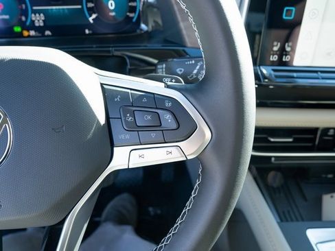 New 2026 Volkswagen Atlas SE image 25