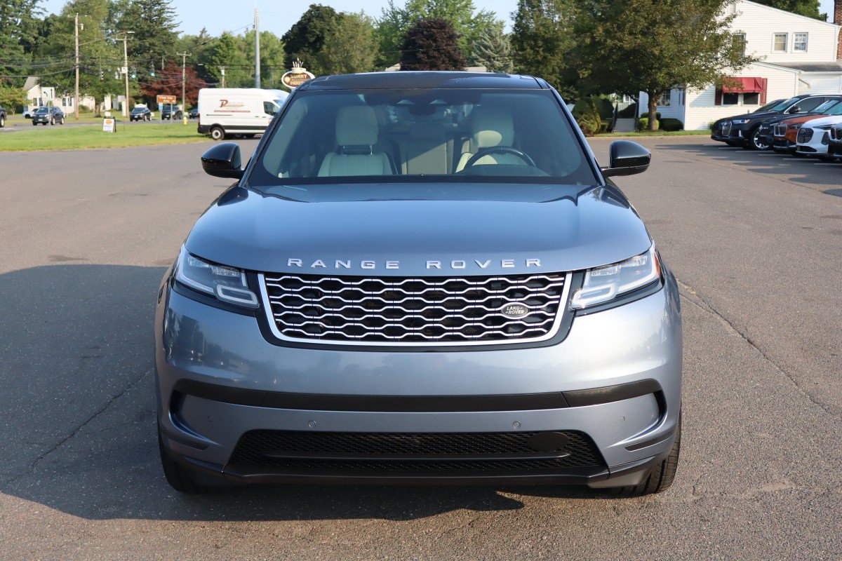 Used 2022 Land Rover Range Rover Velar S AWD/4WD image 2