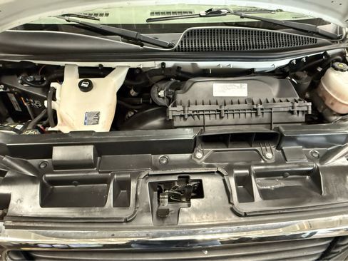 Used 2021 GMC Savana 2500 w/ Driver Convenience Package RWD image 30