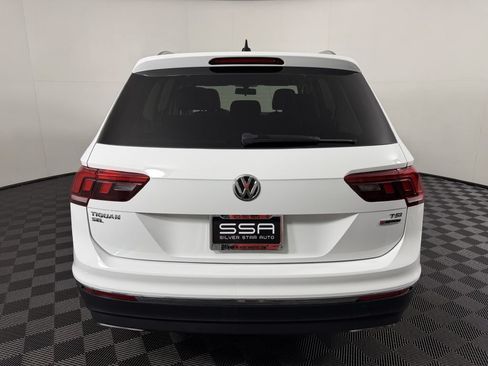 Used 2018 Volkswagen Tiguan SEL AWD/4WD image 7