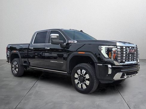 Used 2026 GMC Sierra 2500 Denali w/ Denali Reserve Package AWD/4WD image 6