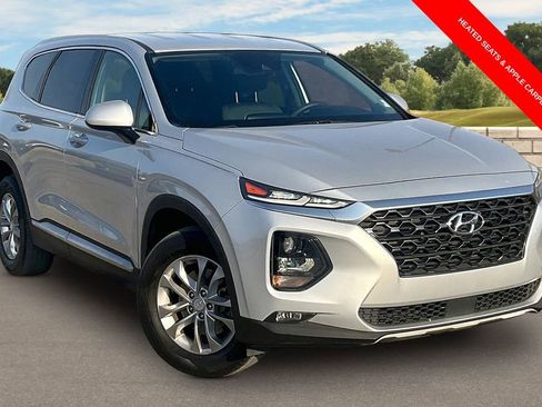 Used 2019 Hyundai Santa Fe SEL FWD image 2