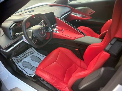 Used 2023 Chevrolet Corvette Stingray Preferred Conv w/ Battery Protection Package RWD image 22
